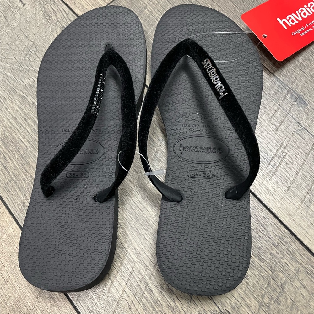 Havaianas Sandals NWT Size 6